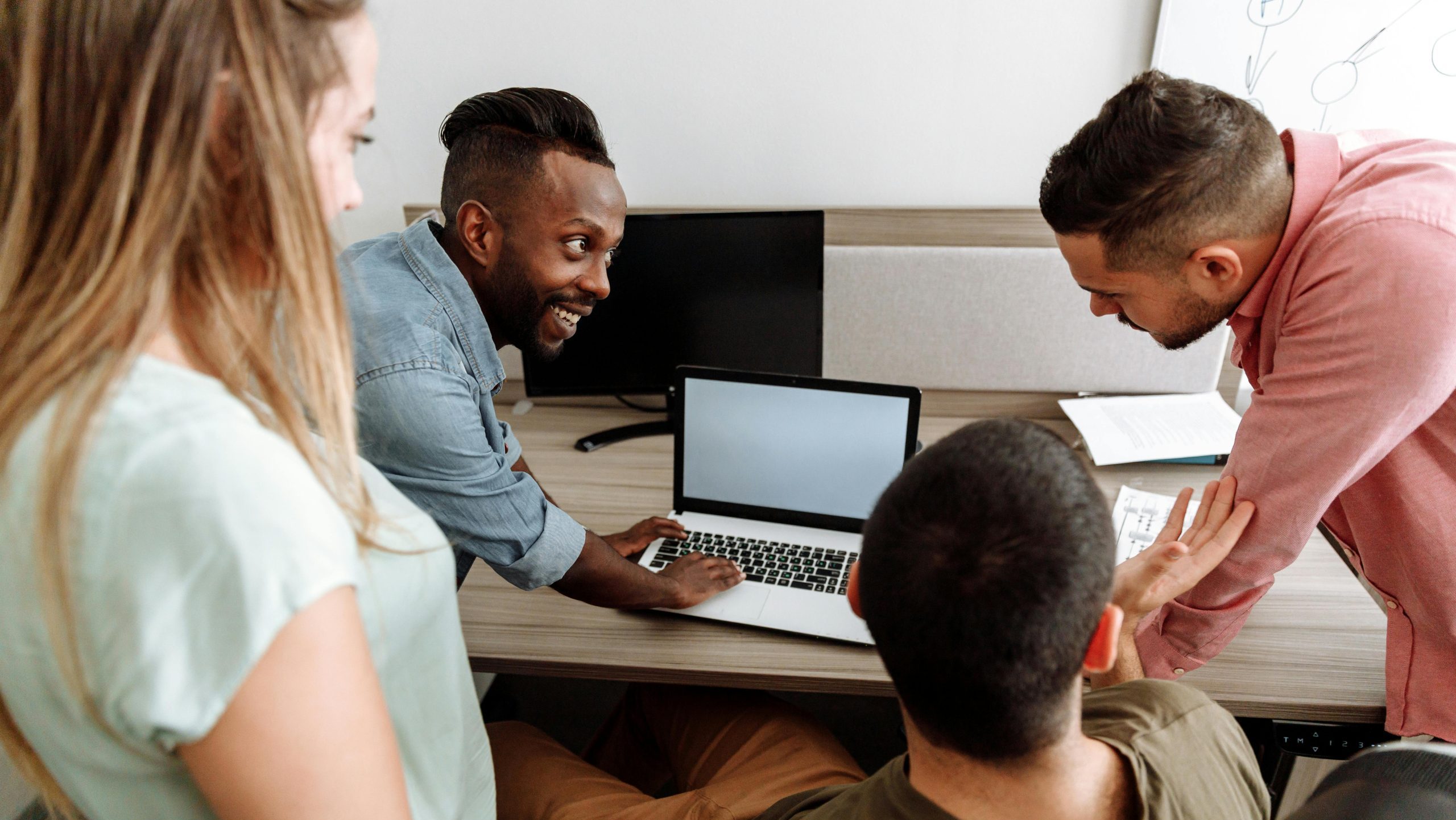 Struggling to Secure Your Stay in Australia? The 482 On-Hire Labour Agreement Visa Could Be Your Answer